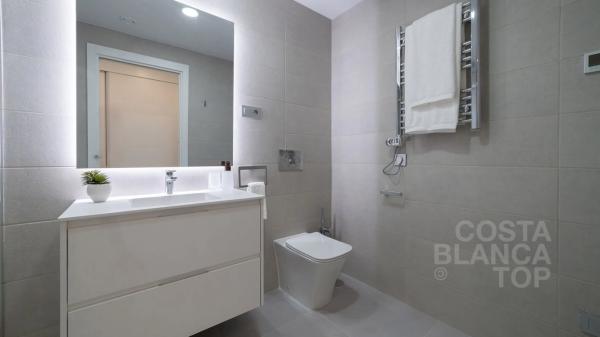 Ático en calle Presidente Adolfo Suárez, 12