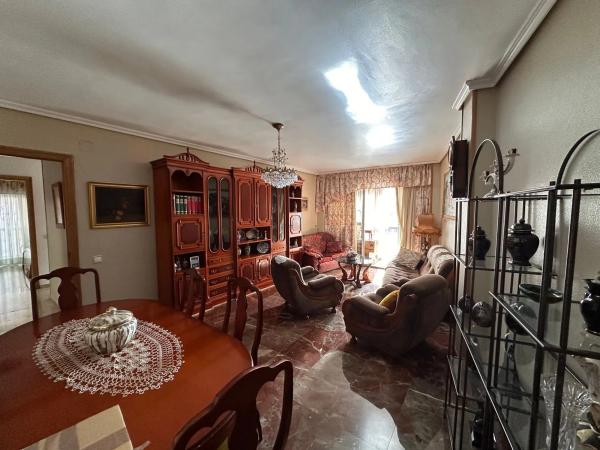 Piso en calle Gardenias