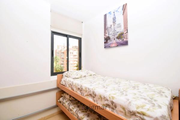 Piso en calle Gerona, 17