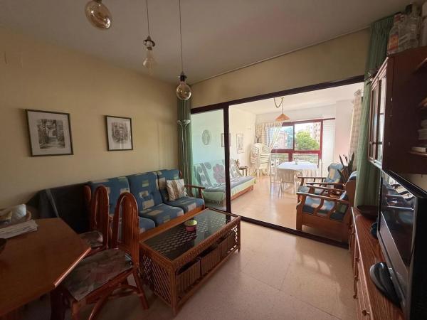 Piso en calle Cornellana