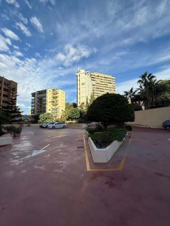 Piso en calle Cornellana