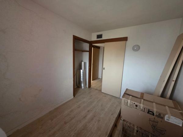 Piso en avenida de Suecia