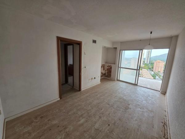 Piso en avenida de Suecia