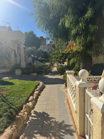 Chalet adosado en avenida de Estocolmo, 50