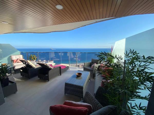 Piso en avenida República Argentina, 6