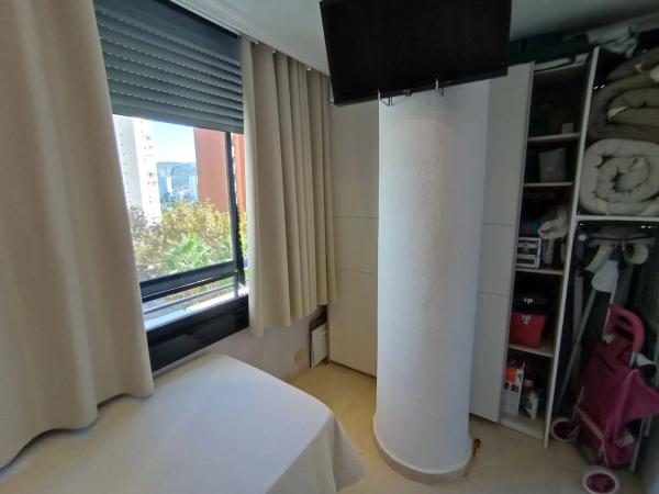 Piso en calle del Esperanto, 21