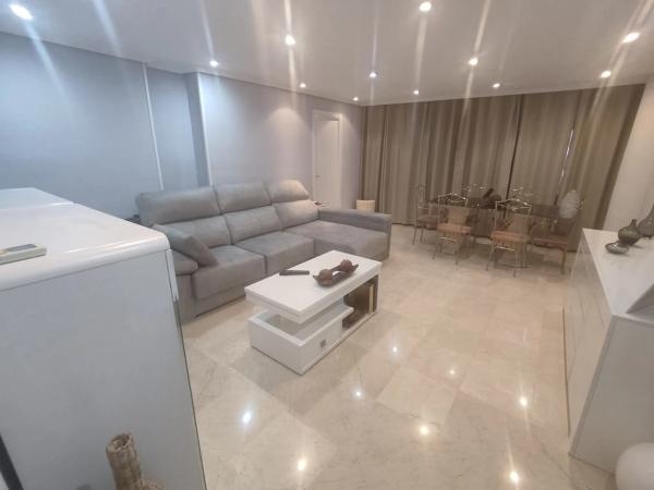 Piso en calle del Esperanto, 21