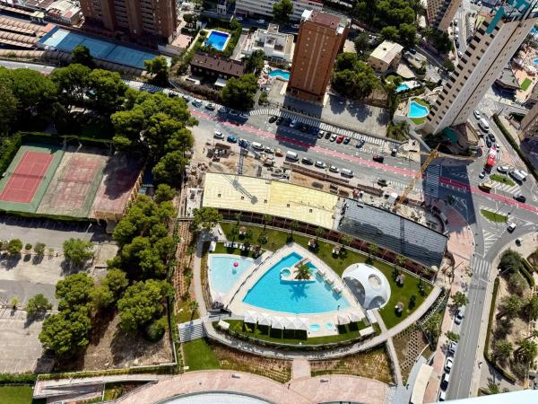 Piso en avenida de Benissa, 2