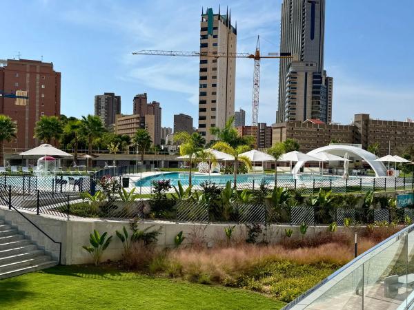 Piso en avenida de Benissa, 2