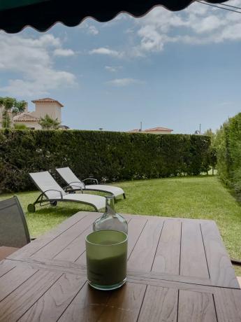 Chalet adosado en calle Atenas