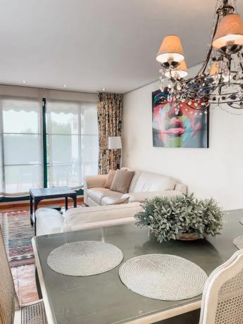 Chalet adosado en calle Atenas