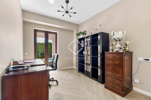 Casa independiente en calle Berlin