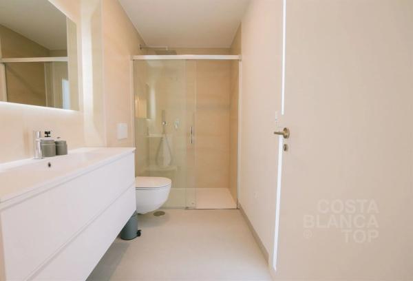 Casa independiente en via Sense Nom