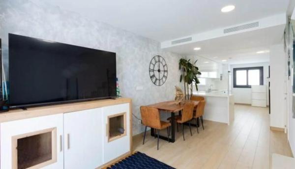 Chalet en calle de Colombia