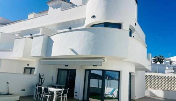 Chalet en calle Teruel