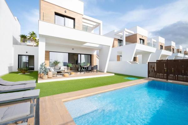 Chalet adosado en calle de Puerto Rico, 52