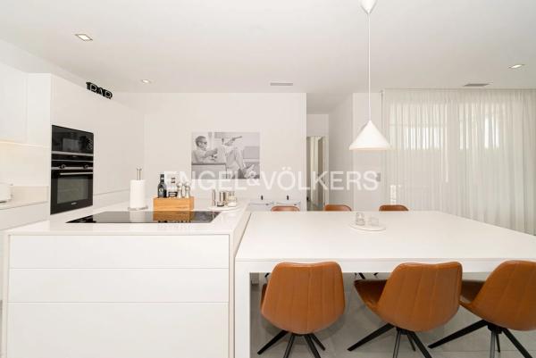 Casa independiente en calle Amsterdam, 35