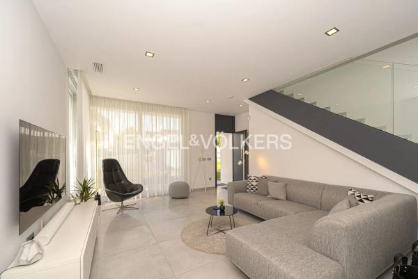 Casa independiente en calle Amsterdam, 35