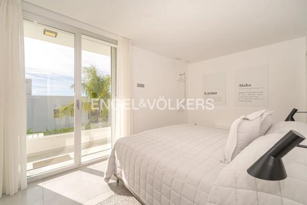 Casa independiente en calle Amsterdam, 35