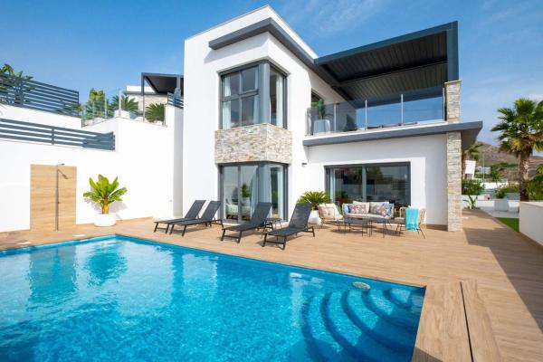 Casa independiente en Barcelona, 23