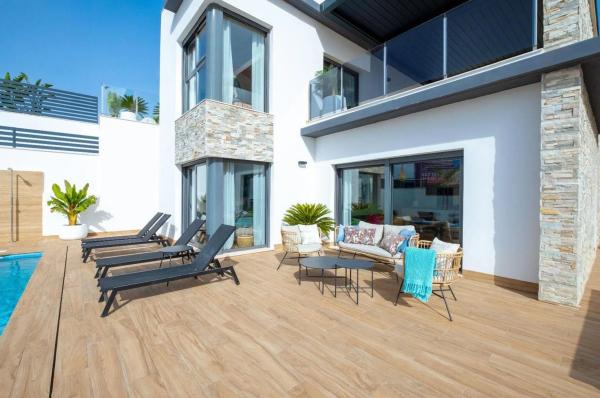 Casa independiente en Barcelona, 23