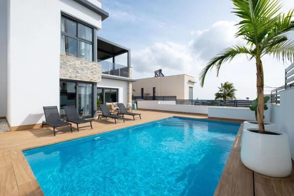 Casa independiente en Barcelona, 23