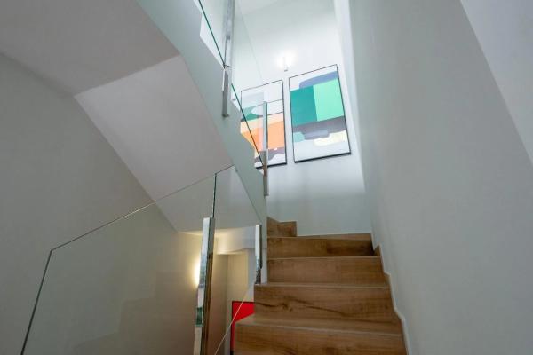 Casa independiente en Barcelona, 23