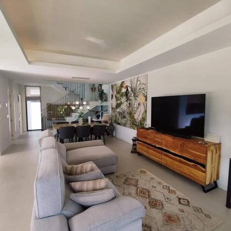 Casa independiente en calle de Xile