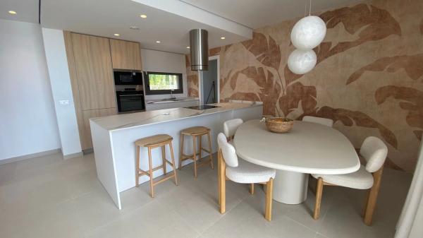 Chalet en calle de Serra Cortina