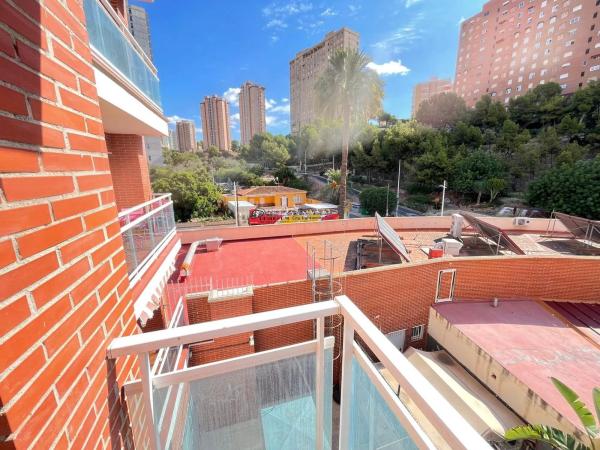 Piso en avenida de la Marina Baixa