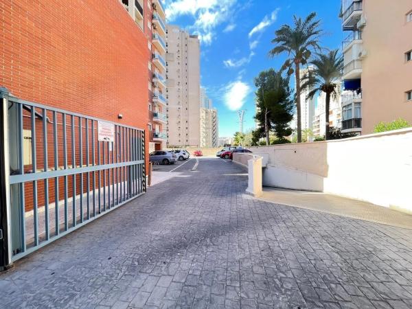 Piso en avenida de la Marina Baixa