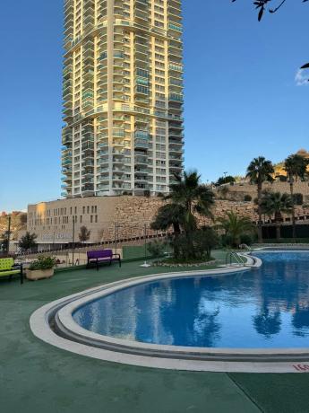 Piso en calle Viena, 5