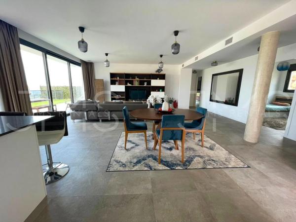 Casa independiente en calle de Paraguai