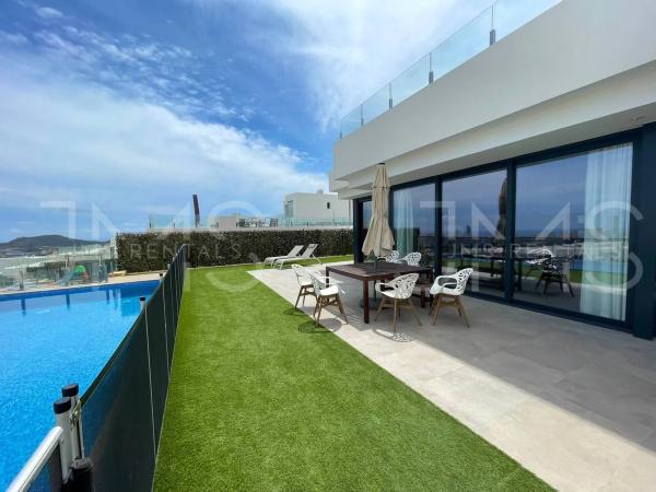 Casa independiente en calle de Paraguai