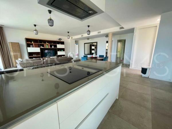 Casa independiente en calle de Paraguai