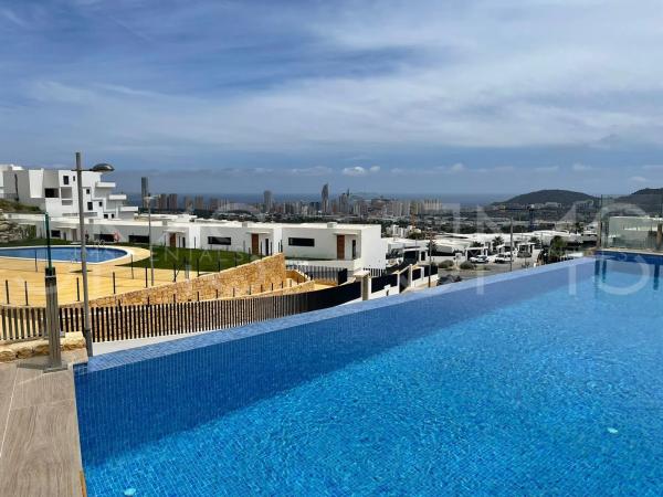 Casa independiente en calle de Paraguai