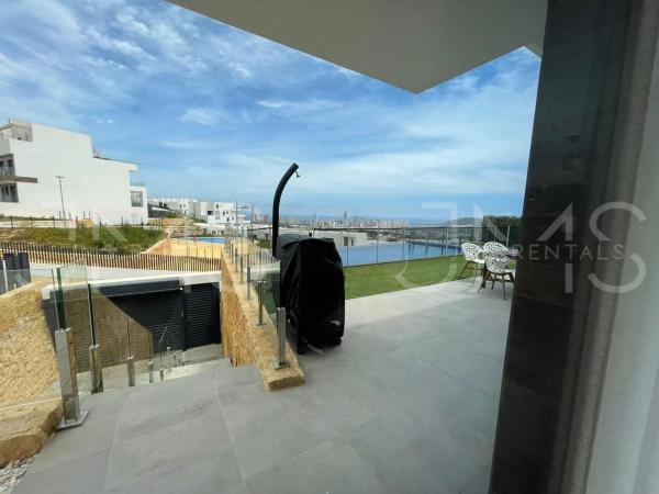 Casa independiente en calle de Paraguai