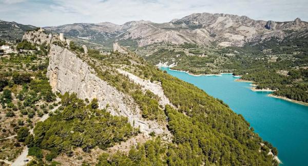 Casa independiente en calle Aitana