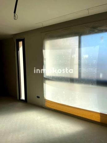 Casa independiente en calle San Marino