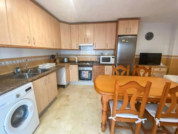 Chalet pareado en calle la Fonteta