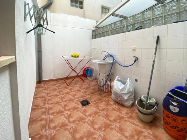 Chalet pareado en calle la Fonteta