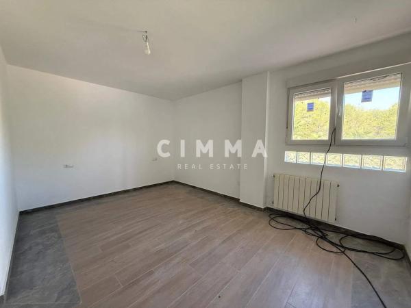 Casa independiente en calle Acacies