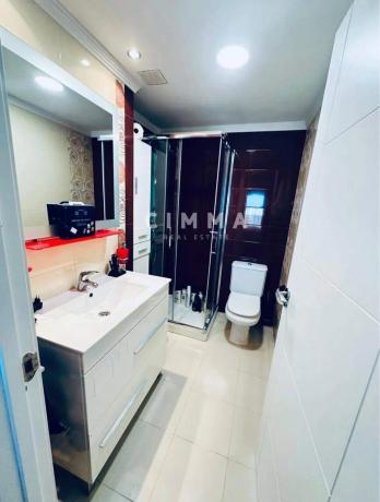 Chalet pareado en calle Dentol