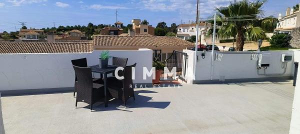 Chalet adosado en calle Serra del Cabeçó d'Or