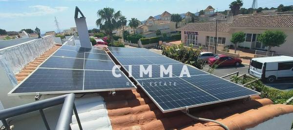 Chalet adosado en calle Serra del Cabeçó d'Or