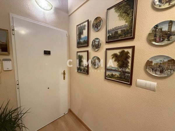 Chalet adosado en calle Serra del Cabeçó d'Or