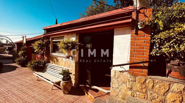 Casa independiente en calle Xile p