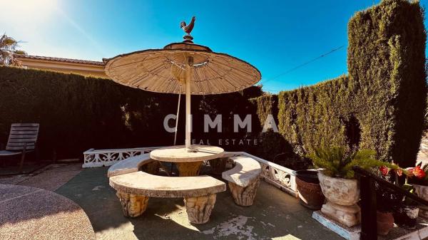 Casa independiente en calle Xile p