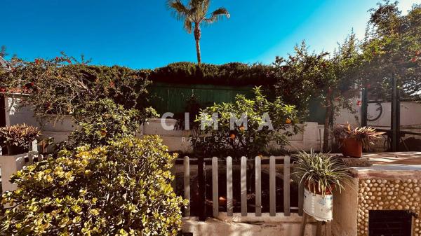 Casa independiente en calle Xile p