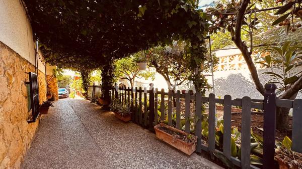 Casa independiente en calle Xile p